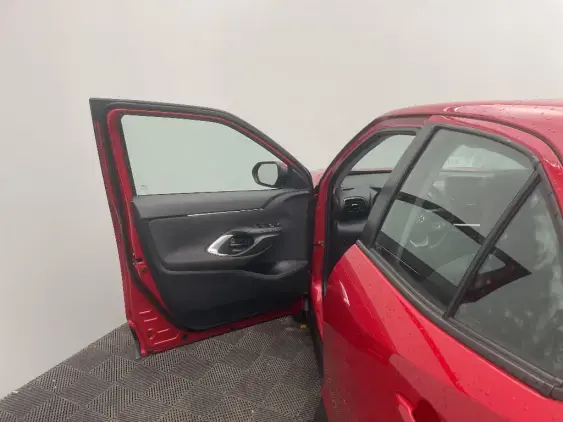 TOYOTA YARIS CROSS I - voiture d'occasion - Photo 19