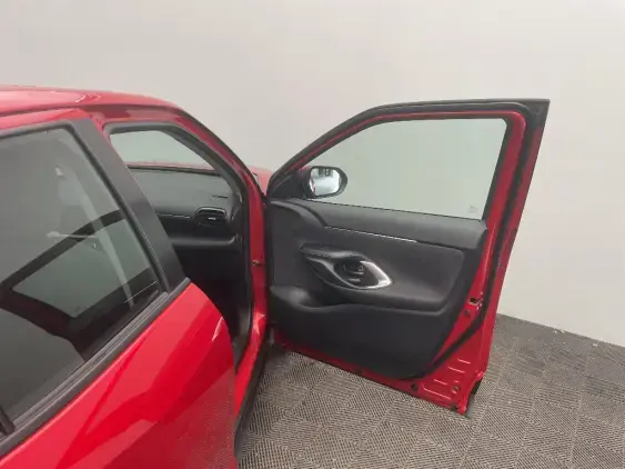 TOYOTA YARIS CROSS I - voiture d'occasion - Photo 20