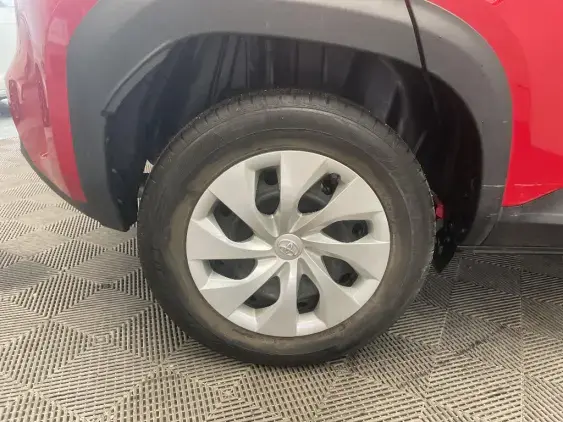 TOYOTA YARIS CROSS I - voiture d'occasion - Photo 24