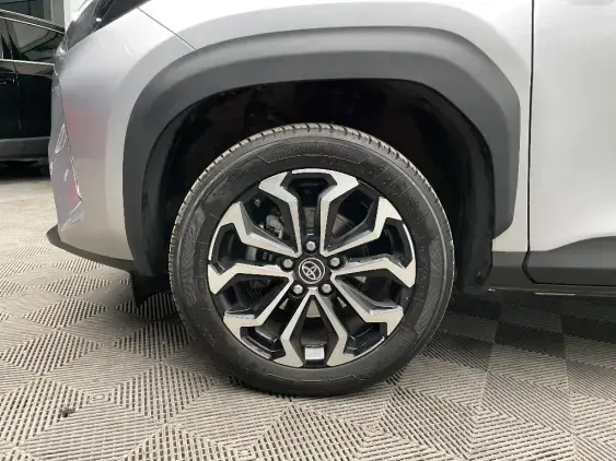 TOYOTA YARIS CROSS I - voiture d'occasion - Photo 22