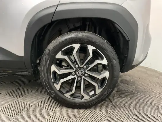 TOYOTA YARIS CROSS I - voiture d'occasion - Photo 23