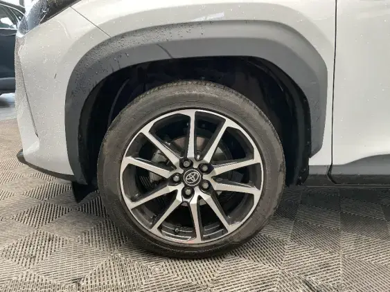 TOYOTA YARIS CROSS I - voiture d'occasion - Photo 23