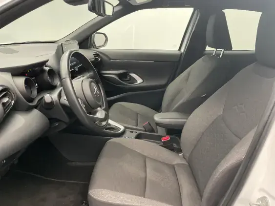 TOYOTA YARIS CROSS I - voiture d'occasion - Photo 18