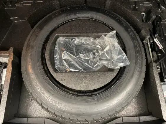 TOYOTA C-HR - voiture d'occasion - Photo 17