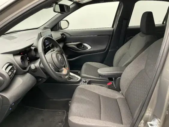 TOYOTA YARIS CROSS I - voiture d'occasion - Photo 18