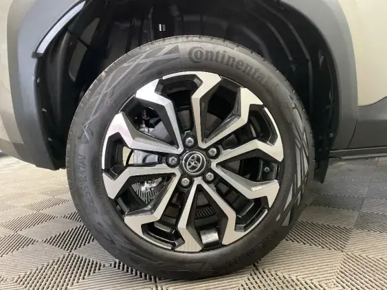 TOYOTA YARIS CROSS I - voiture d'occasion - Photo 25