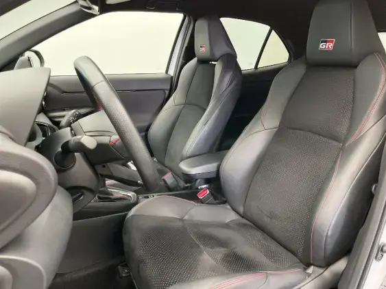 TOYOTA YARIS CROSS I - voiture d'occasion - Photo 18