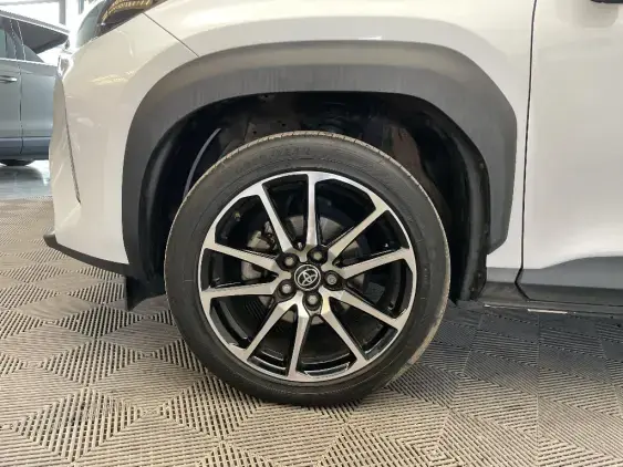 TOYOTA YARIS CROSS I - voiture d'occasion - Photo 23