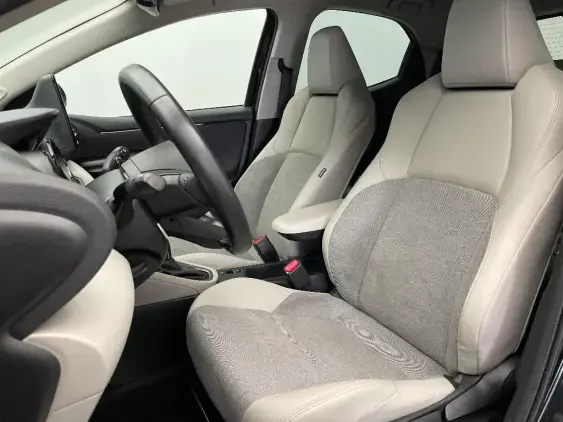 TOYOTA YARIS IV - voiture d'occasion - Photo 18