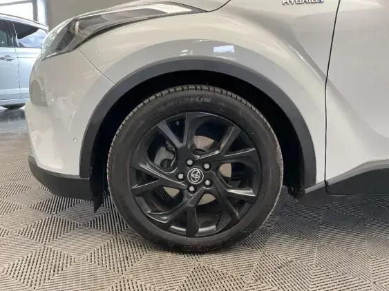 TOYOTA C-HR - voiture d'occasion - Photo 23