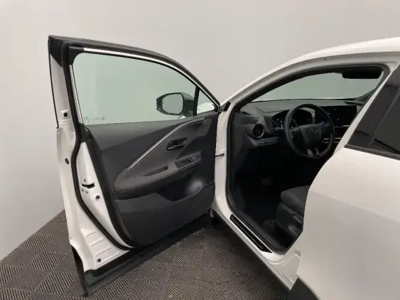 TOYOTA C-HR II - voiture d'occasion - Photo 19