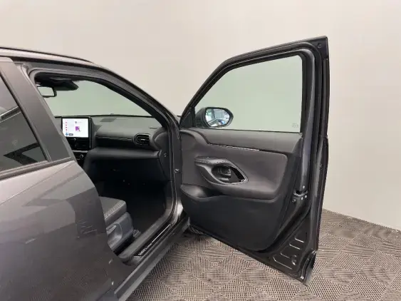 TOYOTA YARIS CROSS I - voiture d'occasion - Photo 20