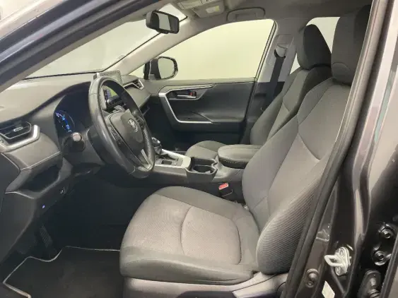 TOYOTA RAV4 V - voiture d'occasion - Photo 18