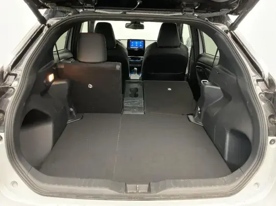 TOYOTA YARIS CROSS I - voiture d'occasion - Photo 16