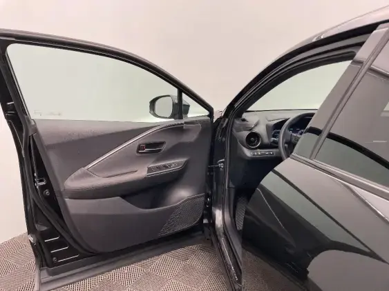 TOYOTA C-HR II - voiture d'occasion - Photo 19