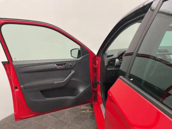 SKODA FABIA III - voiture d'occasion - Photo 19