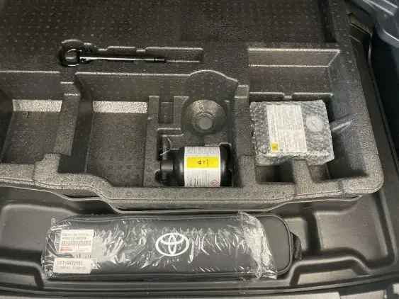 TOYOTA YARIS CROSS I - voiture d'occasion - Photo 17