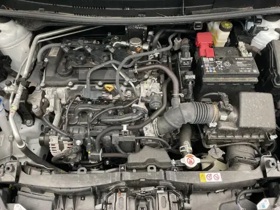 TOYOTA YARIS IV - voiture d'occasion - Photo 21