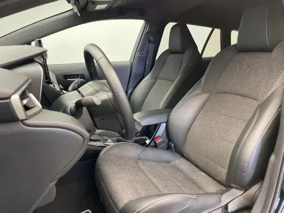 TOYOTA COROLLA TOURING SPT X - voiture d'occasion - Photo 18