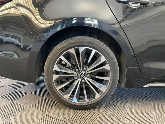 TOYOTA COROLLA TOURING SPT X - voiture d'occasion - Photo 25