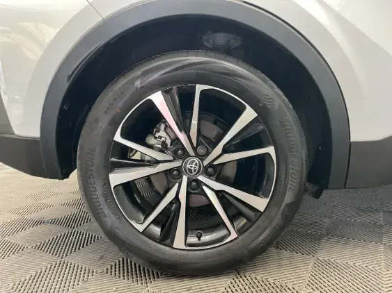 TOYOTA C-HR II - voiture d'occasion - Photo 25