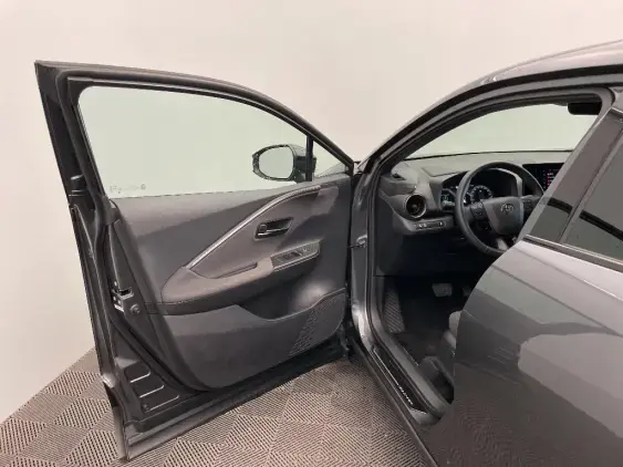 TOYOTA C-HR II - voiture d'occasion - Photo 19