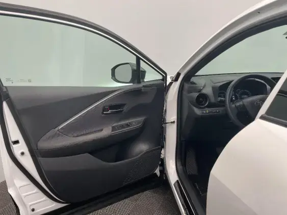 TOYOTA C-HR II - voiture d'occasion - Photo 19