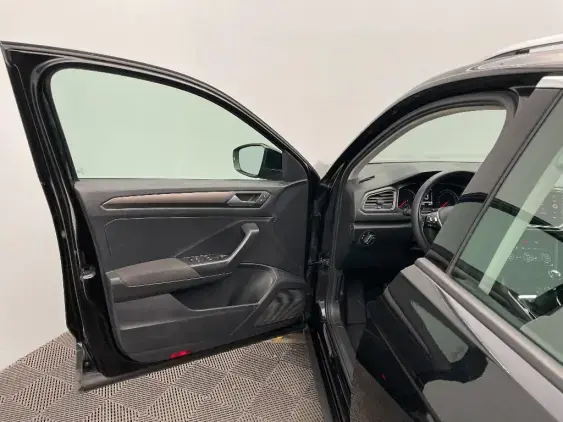 VOLKSWAGEN T-ROC - voiture d'occasion - Photo 18