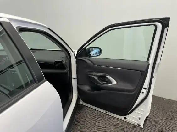 TOYOTA YARIS CROSS I - voiture d'occasion - Photo 20