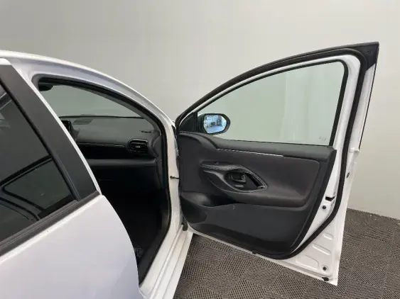 TOYOTA YARIS IV - voiture d'occasion - Photo 20