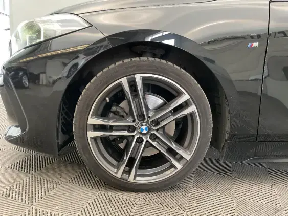 BMW SERIE 1 F40 - voiture d'occasion - Photo 22