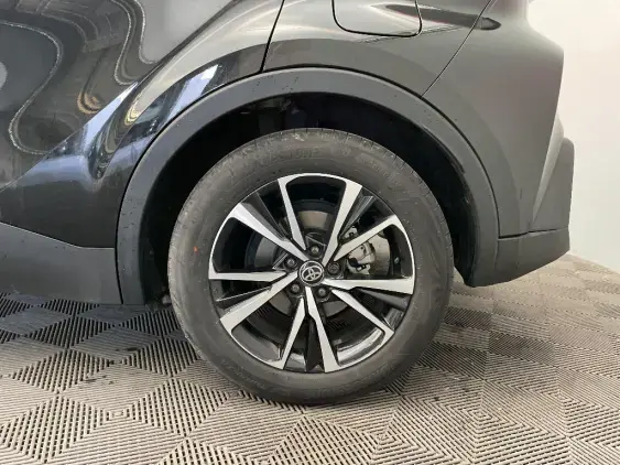 TOYOTA C-HR II - voiture d'occasion - Photo 24