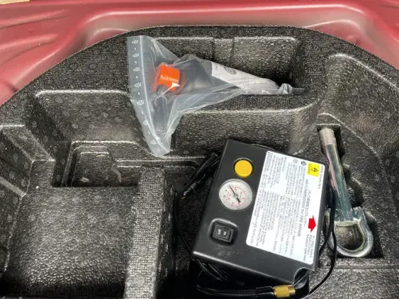 TOYOTA AURIS II - voiture d'occasion - Photo 17