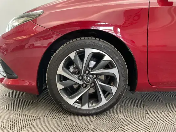 TOYOTA AURIS II - voiture d'occasion - Photo 22