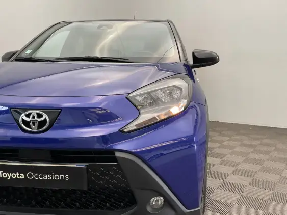 TOYOTA AYGO X - voiture d'occasion - Photo 22