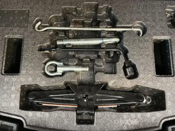 TOYOTA COROLLA XII - voiture d'occasion - Photo 17