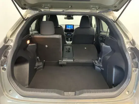 TOYOTA YARIS CROSS I - voiture d'occasion - Photo 16