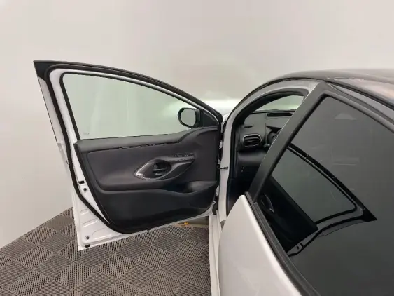 TOYOTA YARIS IV - voiture d'occasion - Photo 19