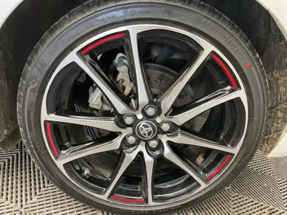 TOYOTA YARIS IV - voiture d'occasion - Photo 24