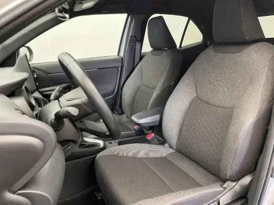 TOYOTA YARIS CROSS I - voiture d'occasion - Photo 18