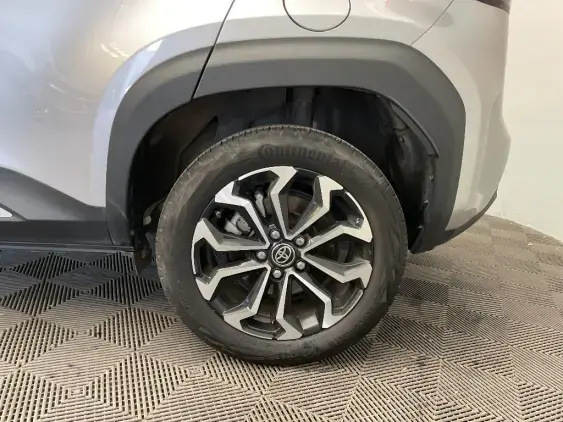 TOYOTA YARIS CROSS I - voiture d'occasion - Photo 24