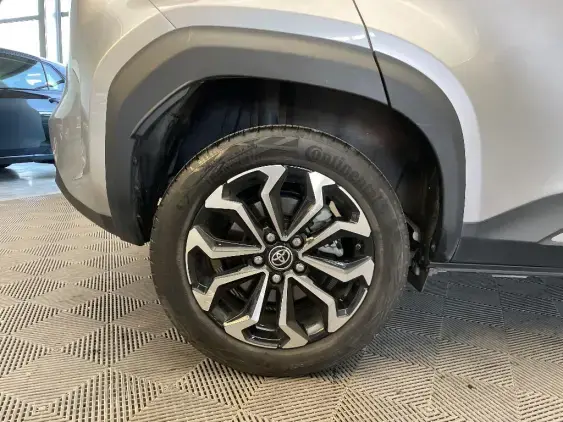 TOYOTA YARIS CROSS I - voiture d'occasion - Photo 25