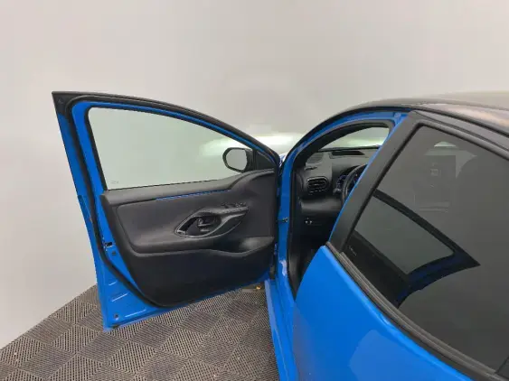 TOYOTA YARIS IV - voiture d'occasion - Photo 19