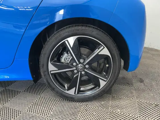 TOYOTA YARIS IV - voiture d'occasion - Photo 24