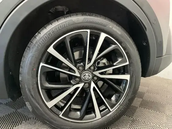 TOYOTA C-HR II - voiture d'occasion - Photo 24