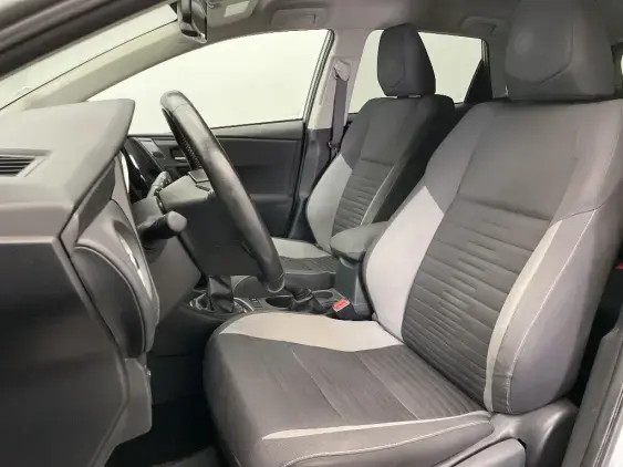 TOYOTA AURIS II - voiture d'occasion - Photo 18