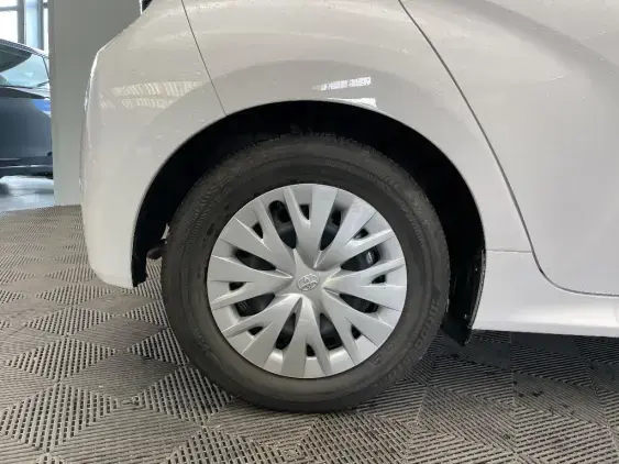 TOYOTA YARIS IV - voiture d'occasion - Photo 25