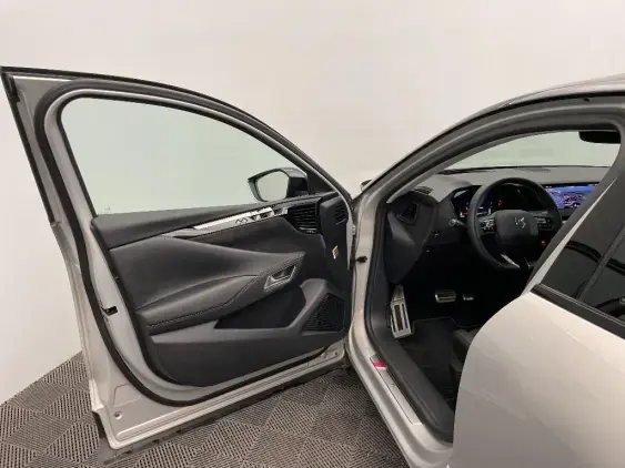 DS DS4 II - voiture d'occasion - Photo 19