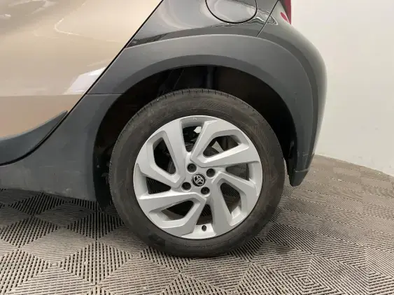 TOYOTA AYGO X - voiture d'occasion - Photo 23