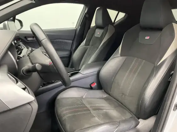 TOYOTA C-HR - voiture d'occasion - Photo 18
